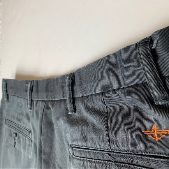 Dockers Mens D3 Classic Gray Khaki Pants - Picture 4 of 16